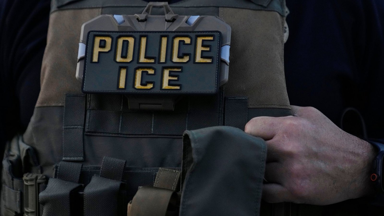 Motorists ‘killed’ by ICE agent in Maine was wrong target, senator’s spokesperson says