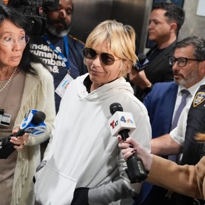Actor Selma Blair accused of kicking officer and nurse after assaults on flight