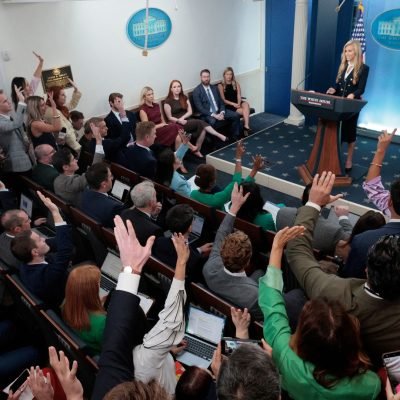 Judge extends White House access for media outlets banned by Trump